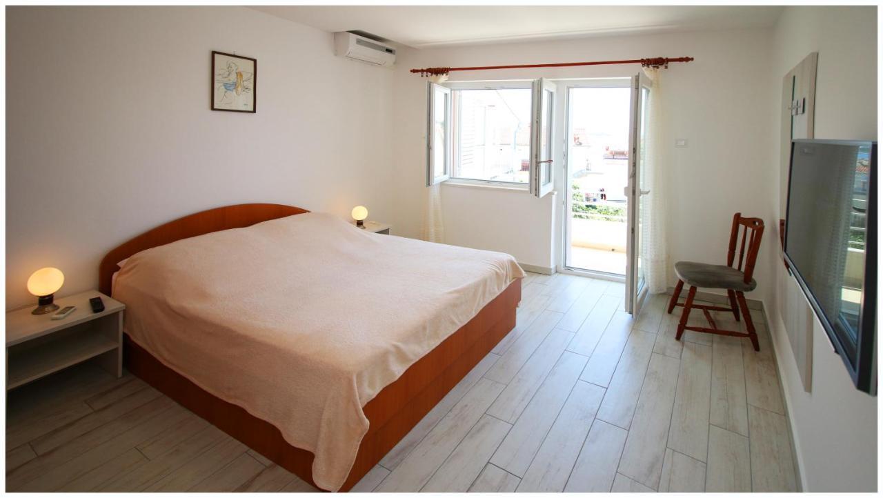 Apartment Maxim プリモシュテン エクステリア 写真